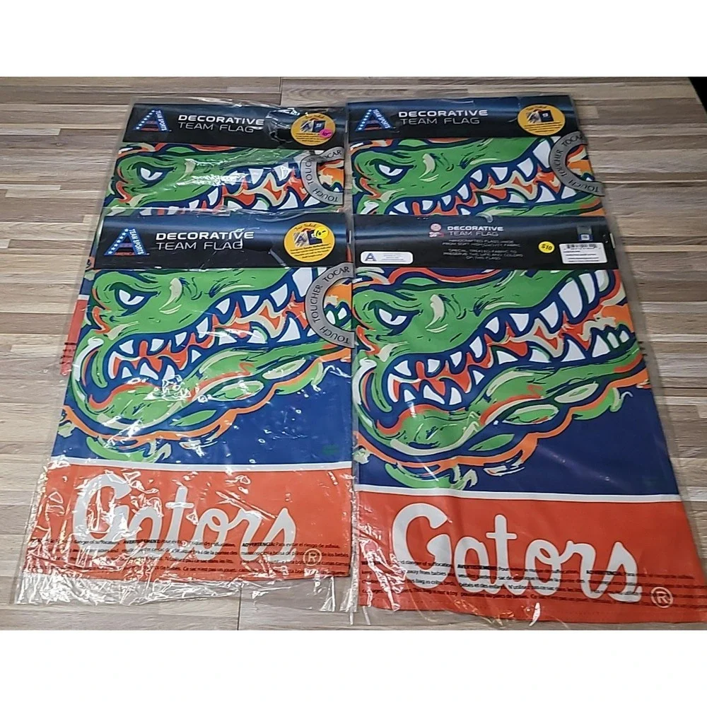 HUGE LOT of Florida Gators Decor! 5 Team Flags,‎ 4 Sets of Wall Decals ALL NEW